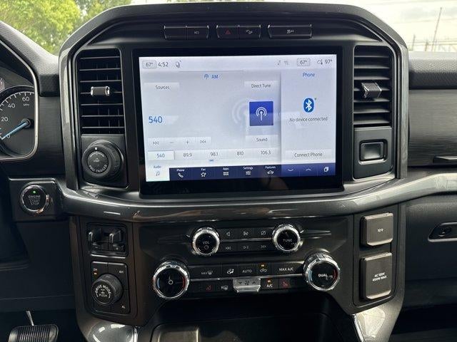 2022 Ford F-150 LARIAT 4WD SuperCrew 5.5' Box