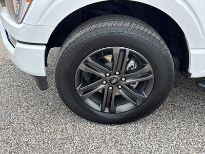 2022 Ford F-150 LARIAT 4WD SuperCrew 5.5' Box