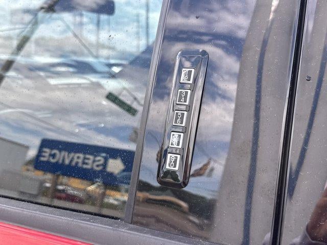 2018 Ford F-150 Raptor 4WD SuperCrew 5.5' Box