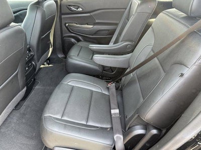 2023 GMC Acadia AWD SLT