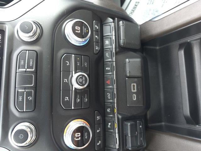 2020 GMC Sierra 1500 Crew Cab Short Box 4-Wheel Drive SLT