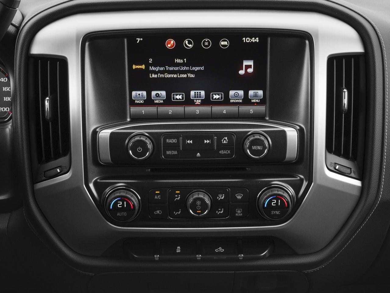 2017 GMC Sierra 1500 Double Cab Standard Box 4-Wheel Drive SLE