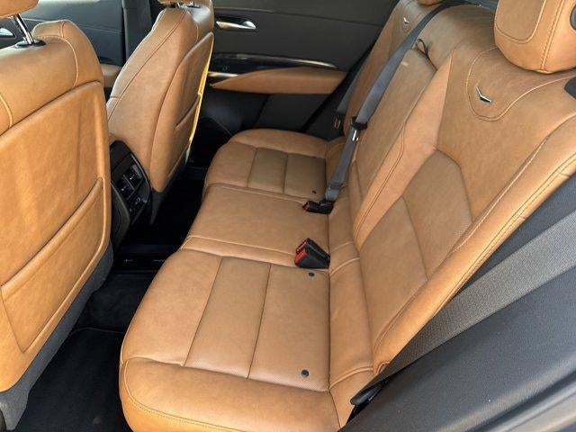 2024 Cadillac XT4 FWD 4dr Premium Luxury