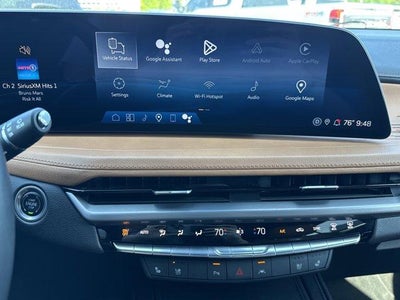 2024 Cadillac XT4 FWD 4dr Premium Luxury