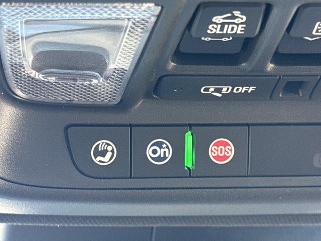 2024 Cadillac XT4 FWD 4dr Premium Luxury