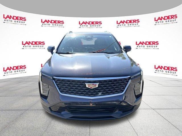 2024 Cadillac XT4 FWD 4dr Premium Luxury