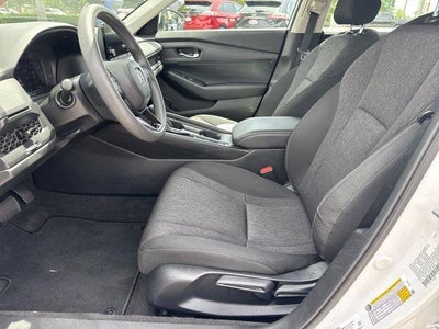 2023 Honda Accord Sedan LX CVT