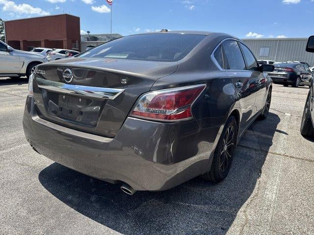 2015 Nissan Altima 4dr Sdn I4 2.5 S