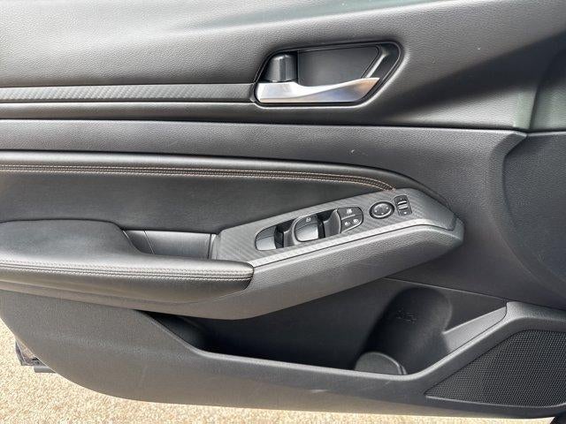 2020 Nissan Altima 2.5 SR Sedan