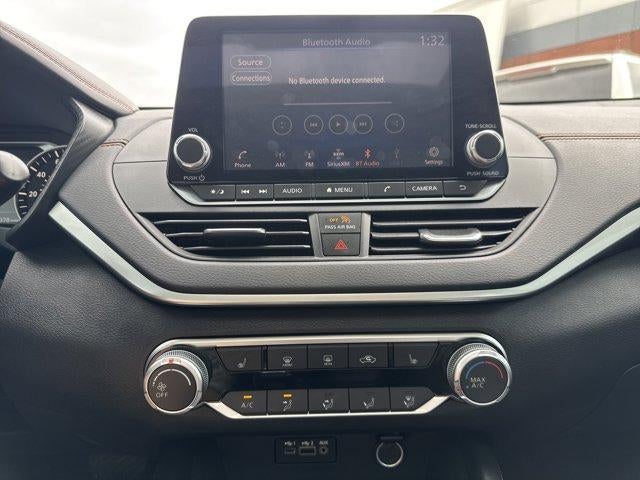 2020 Nissan Altima 2.5 SR Sedan