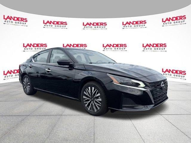 2024 Nissan Altima 2.5 SV Sedan