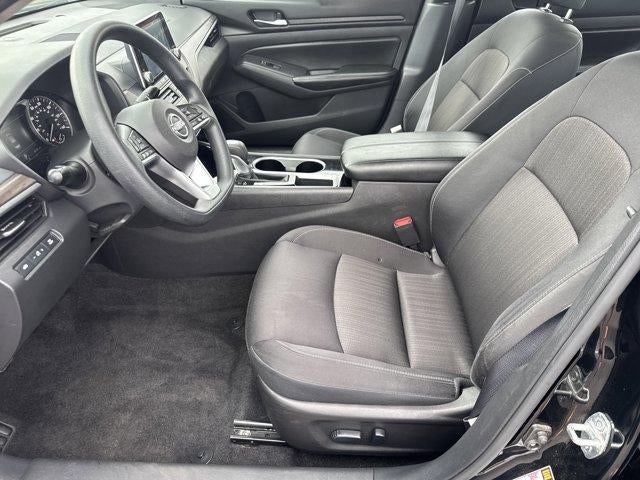 2024 Nissan Altima 2.5 SV Sedan