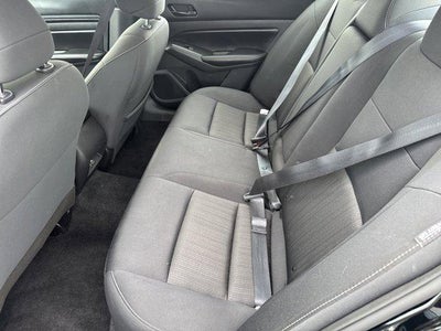 2024 Nissan Altima 2.5 SV Sedan