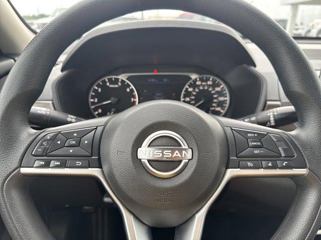 2024 Nissan Altima 2.5 SV Sedan