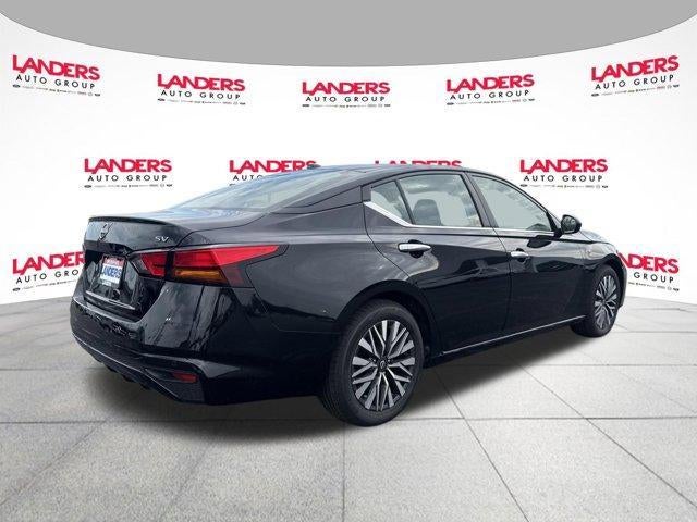 2024 Nissan Altima 2.5 SV Sedan