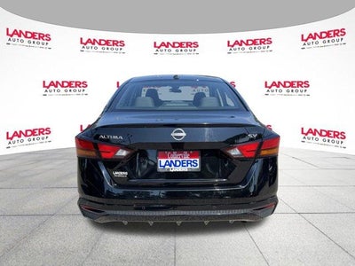 2023 Nissan Altima 2.5 SV Sedan