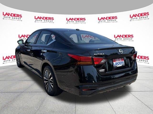 2023 Nissan Altima 2.5 SV Sedan