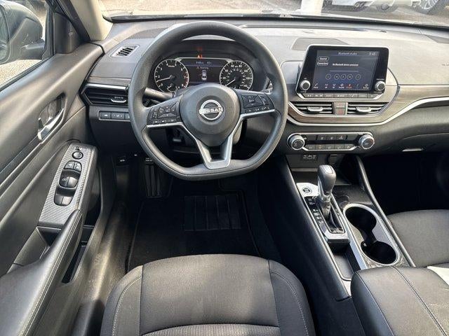 2024 Nissan Altima 2.5 SV Sedan