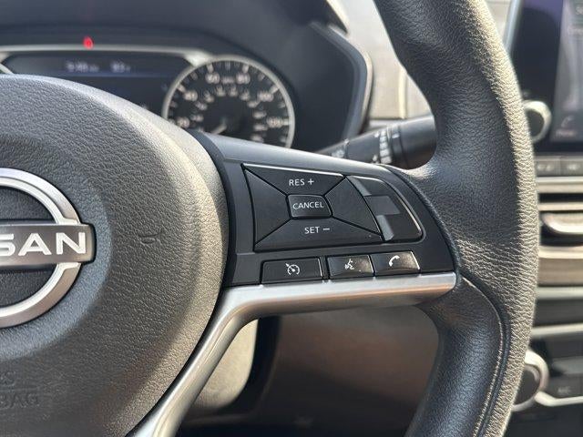 2024 Nissan Altima 2.5 SV Sedan