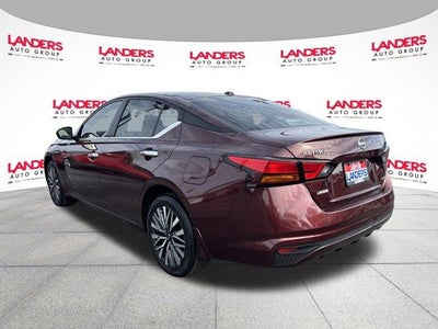 2024 Nissan Altima 2.5 SV AWD Sedan