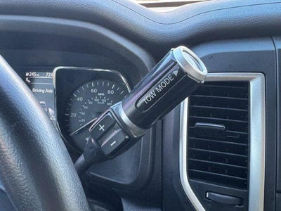 2018 Nissan Titan 4x4 Crew Cab SV