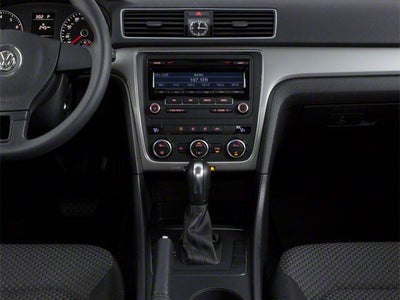 2012 Volkswagen Passat 4dr Sdn 2.5L Auto SEL PZEV