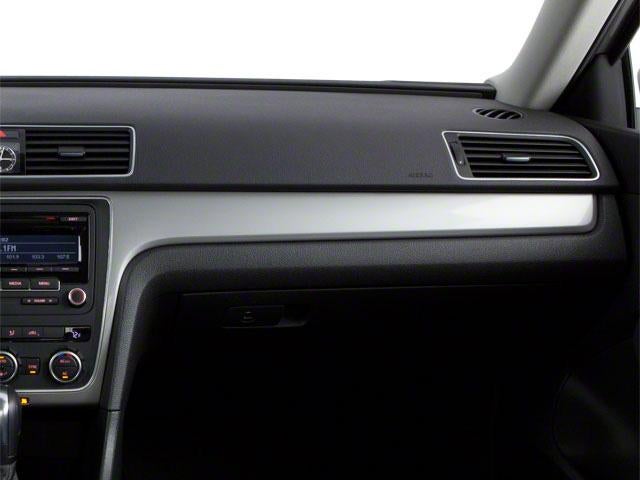 2012 Volkswagen Passat 4dr Sdn 2.5L Auto SEL PZEV