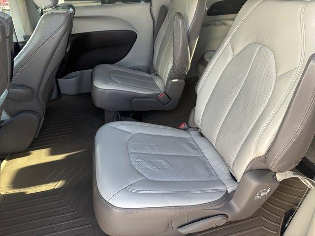 2017 Chrysler Pacifica Touring-L Plus FWD