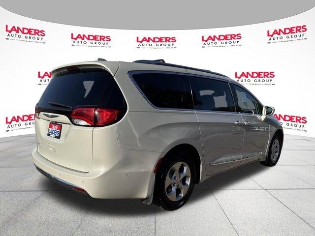 2017 Chrysler Pacifica Touring-L Plus FWD