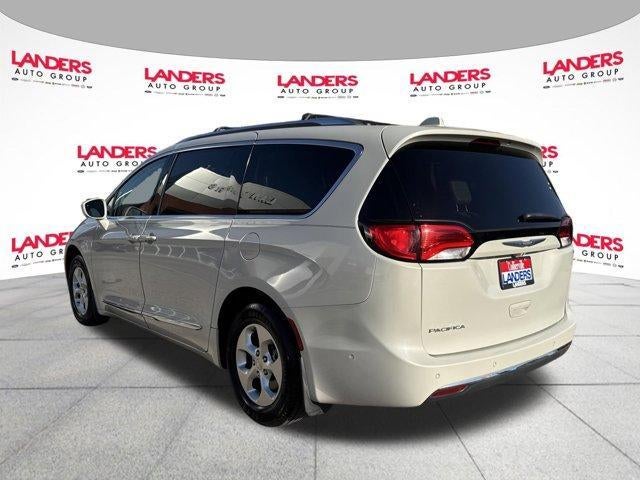 2017 Chrysler Pacifica Touring-L Plus FWD