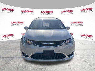 2017 Chrysler Pacifica Touring-L Plus FWD