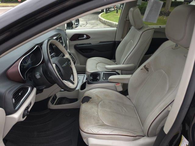 2019 Chrysler Pacifica Limited FWD