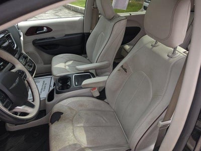 2019 Chrysler Pacifica Limited FWD
