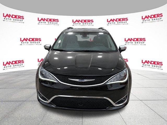 2019 Chrysler Pacifica Limited FWD