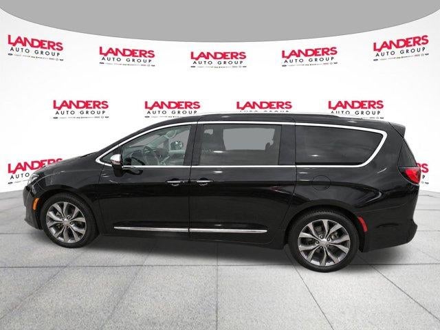 2019 Chrysler Pacifica Limited FWD
