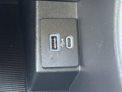 2023 Ford Edge SE AWD