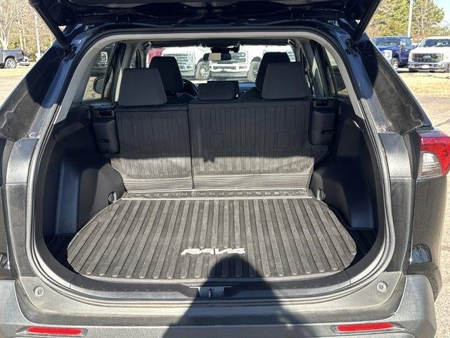 2022 Toyota RAV4 XLE AWD (Natl)