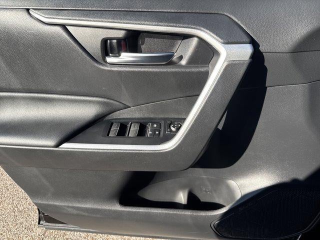 2022 Toyota RAV4 XLE AWD (Natl)