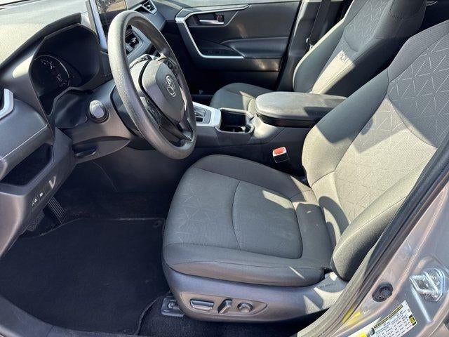 2024 Toyota RAV4 XLE FWD (GS)