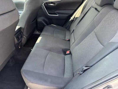 2024 Toyota RAV4 XLE FWD (GS)
