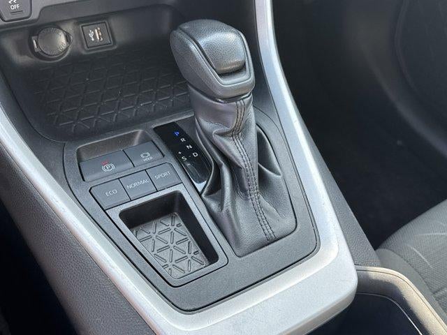 2024 Toyota RAV4 XLE FWD (GS)
