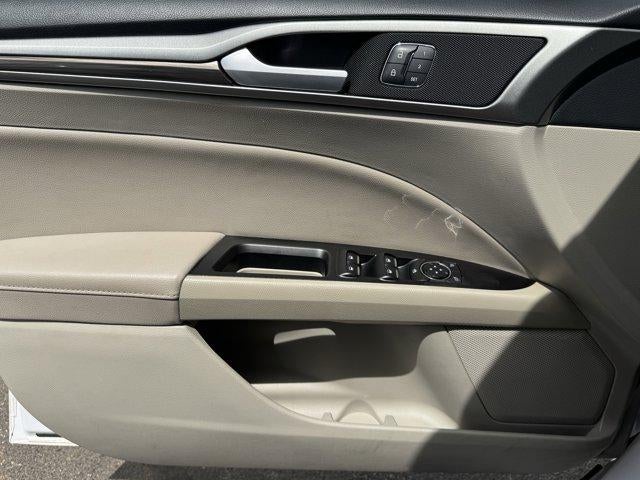 2020 Ford Fusion SEL FWD