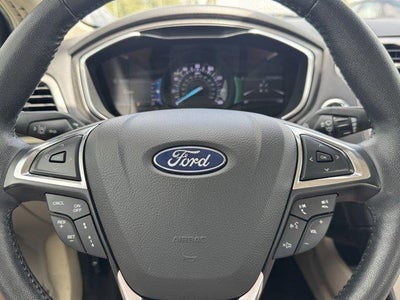 2020 Ford Fusion SEL FWD