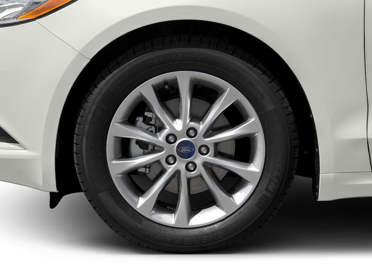 2017 Ford Fusion SE FWD