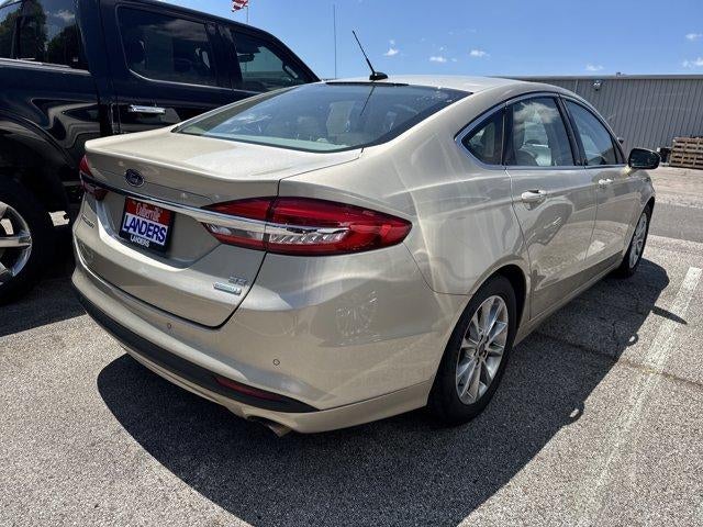 2017 Ford Fusion SE FWD