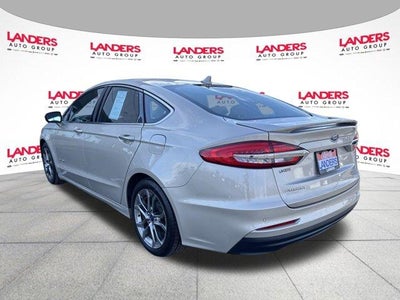 2019 Ford Fusion Hybrid Titanium FWD