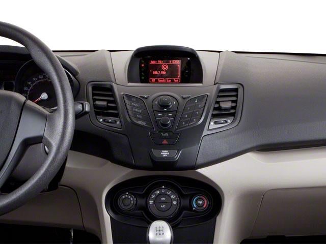 2011 Ford Fiesta 4dr Sdn SE