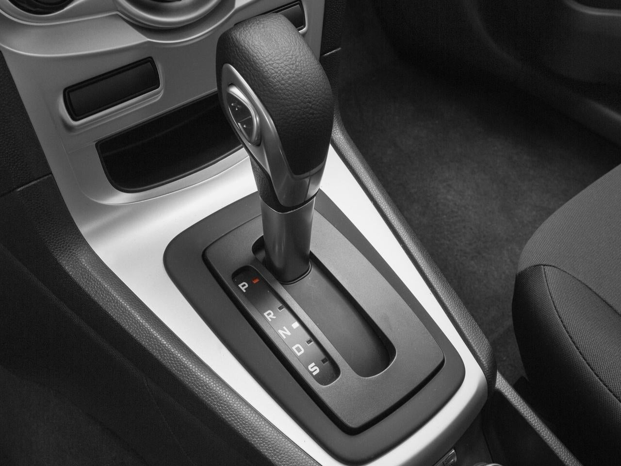 2016 Ford Fiesta 4dr Sdn SE