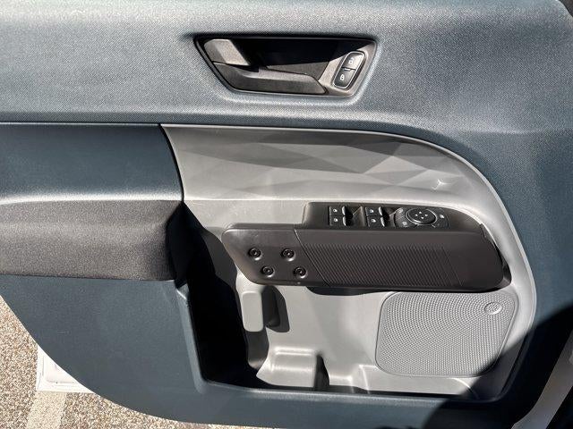 2023 Ford Maverick XL AWD SuperCrew