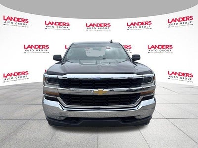 2017 Chevrolet Silverado 1500 Crew Cab Standard Box 4-Wheel Drive LT